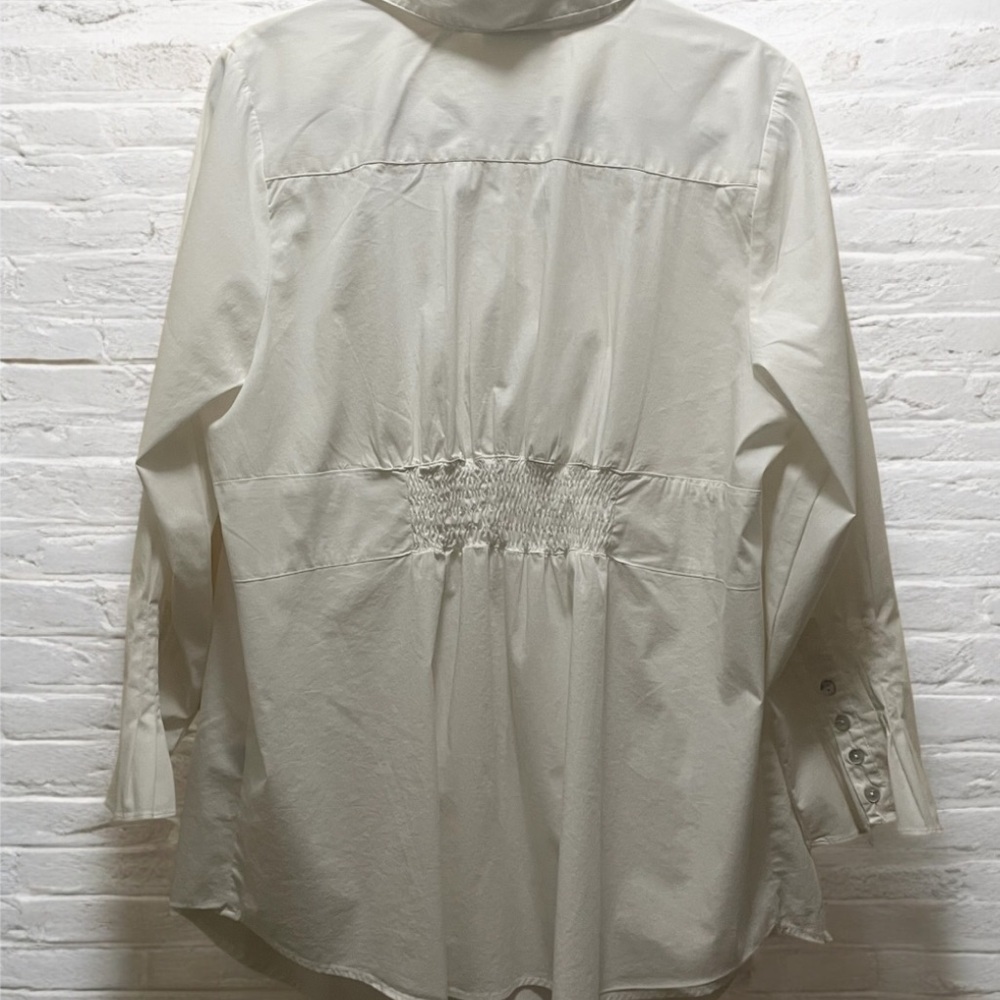 Avenue Women's White Button Down Collared Shirt w/ Sleeve Interest and Pockets - Picture 7 of 15
